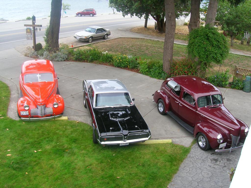 Davis Bay Bed & Breakfast Sechelt Buitenkant foto